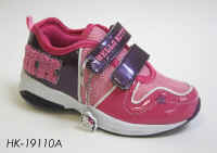 HK19110A.JPG (275240 byte)